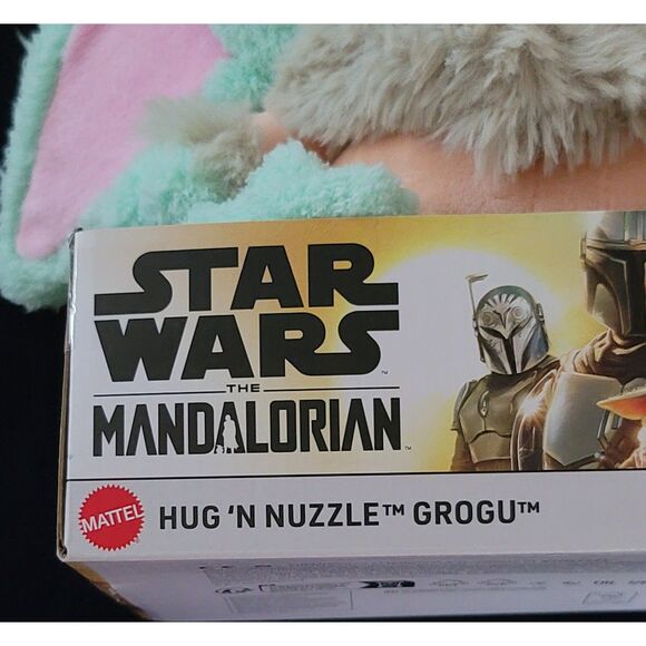 Disney's Star Wars: The Mandalorian Grogu Hug 'n Nuzzle Plush by Mattel 10" - Picture 2 of 7